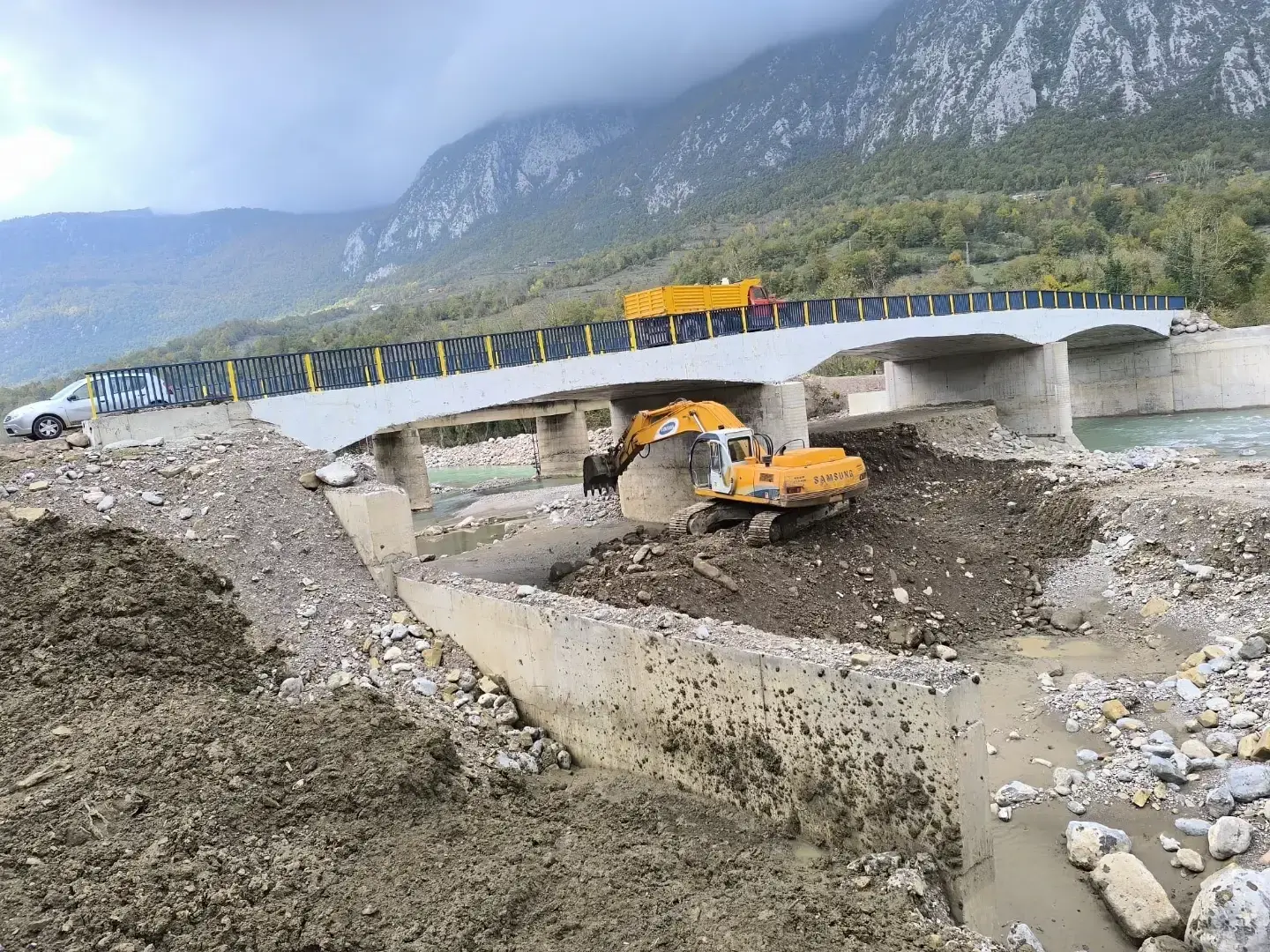 Kastamonu İli Cide İlçesi Şenköy-Karakadı Grup Köy Yolu Ulaşım Köprüsü Yapım İşi 