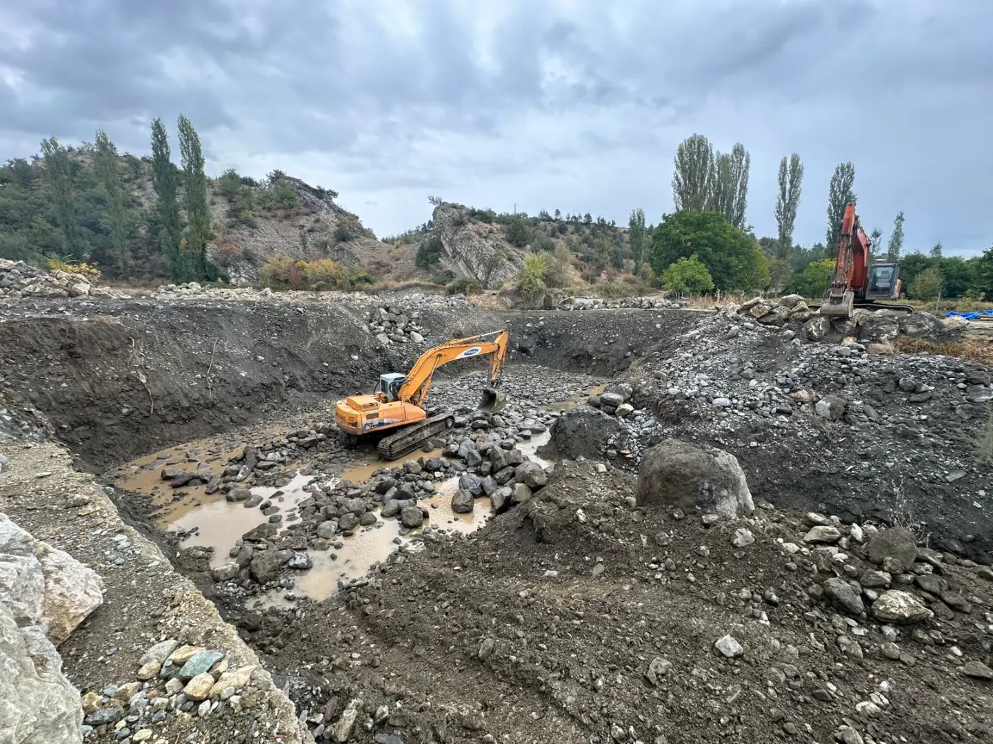 Kastamonu İli Taşköprü İlçesi Hamzaoğlu Köprüsü, Çatalzeytin İlçesi Kayadibi-Düzköy Köprüsü ve Devrekani İlçesi Alçılar Köprüsü Yapım İşi